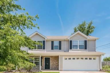 Main picture of 500 Loyce Ct