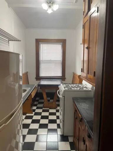 Main picture of 2507 Nicollet Ave