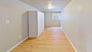 Main picture of 1409 N Hawthorne Ln