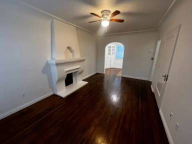 Main picture of 1039 Loma Ave