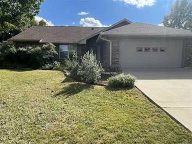 Main picture of 605 Paintbrush Hollow St