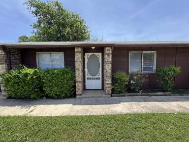 Main picture of 2211 Cascade Dr
