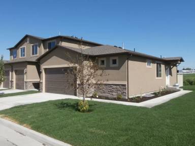 Main picture of 250 W 1200 S