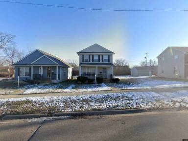 Main picture of 1540 Garland St