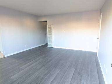 Main picture of 628 Laura Dr