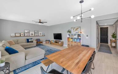 Main picture of 3437 N Almar