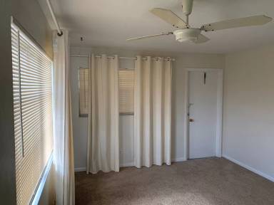 Main picture of 941 Crystal Lake Dr