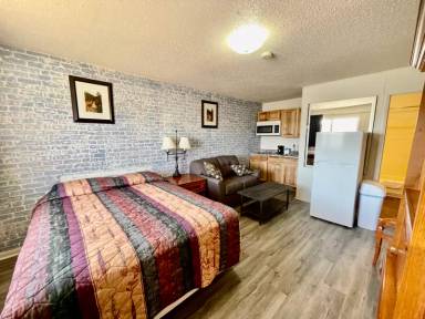 Main picture of 601 E North St