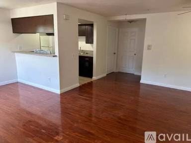Main picture of 5325 Huntington Dr N