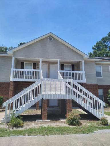 Main picture of 216 Magnolia Plantation Ct