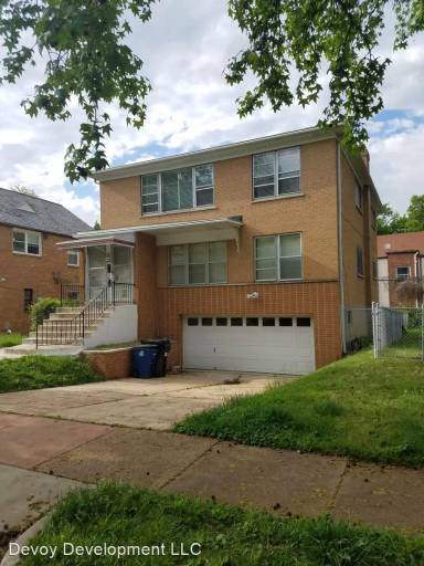 Main picture of 7225 Tulane Ave