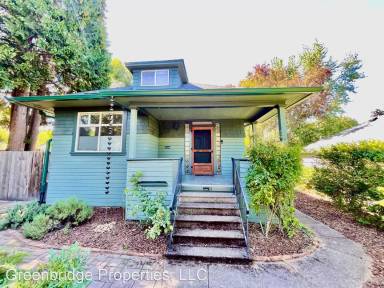 Main picture of 7029 NE Mallory Ave