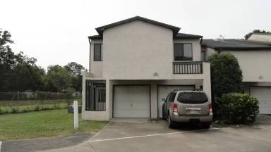 Main picture of 1337 Airport Dr