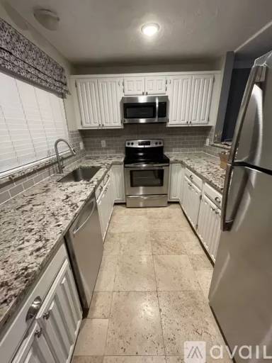 Main picture of 3310 Douglas Ave