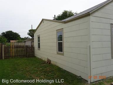 Main picture of 2402 39th St