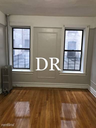 Main picture of 285 Hawthorne St
