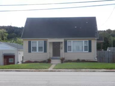 Main picture of 3211 Market St