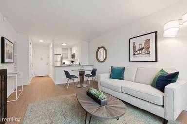 Main picture of Two Lincoln Square