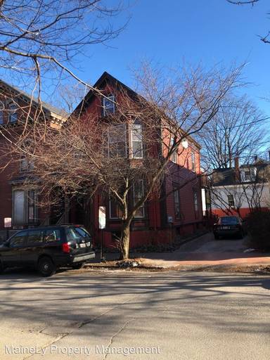 Main picture of 75 Carleton St