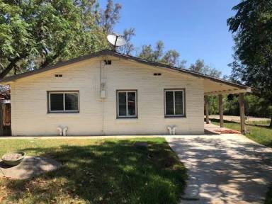 Main picture of 552 Montview Dr