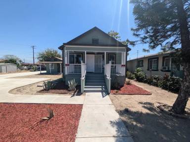 Main picture of 386 N Mount Vernon Ave