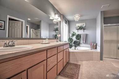 Main picture of 6946 Axis St SE