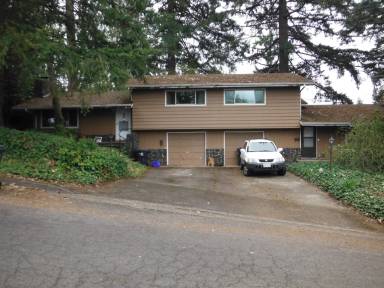 Main picture of 2810 Madison St