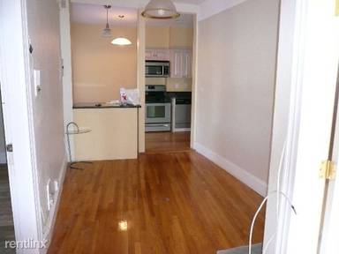Main picture of 1691 Commonwealth Ave