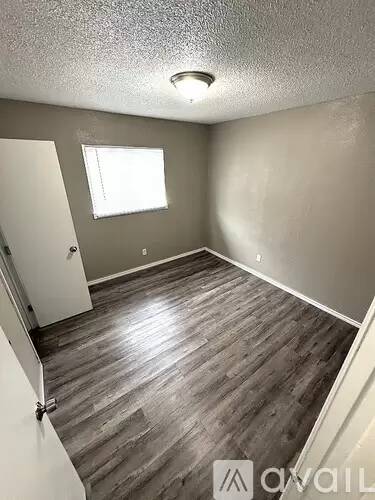 Main picture of Urban Living Luxe IV