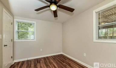 Main picture of 545 Jefferson Ave