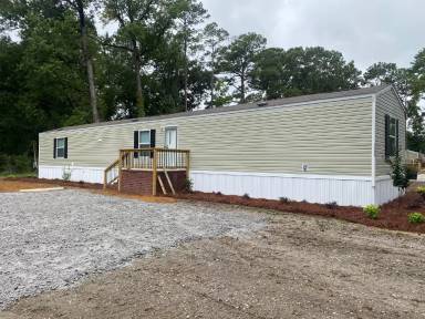 Main picture of 126 Laurel Ln