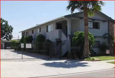 Main picture of 10500 Imperial Hwy