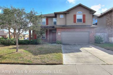 Main picture of 2106 Halcon St