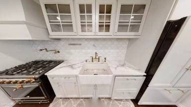 Main picture of 1023 Avon Rd
