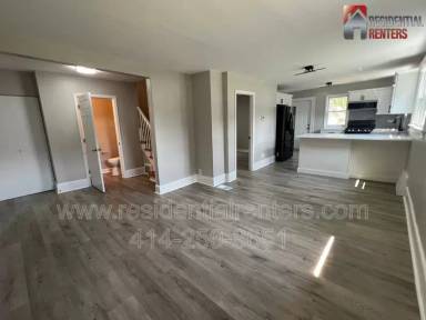 Main picture of 5426 N 41st St