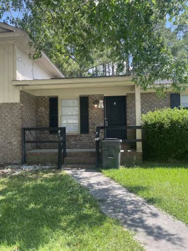 Main picture of 121 Braly Dr