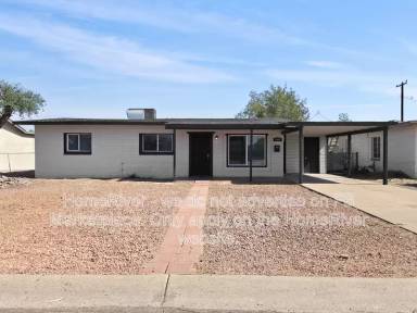 Main picture of 2602 W Monterey Way