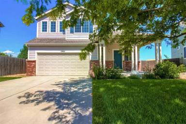 Main picture of 5961 Thistle Ridge Ave