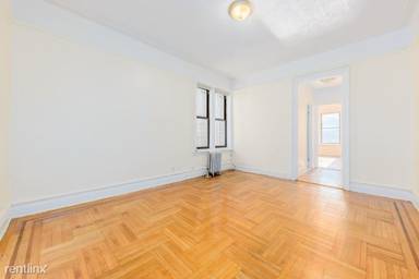 Main picture of 426 Eastern Pkwy