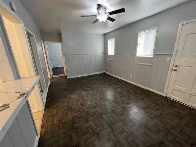 Main picture of 11016 Concert St