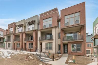 Main picture of 415 Primrose Ln