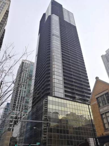 Main picture of 10 E Ontario St Apartments