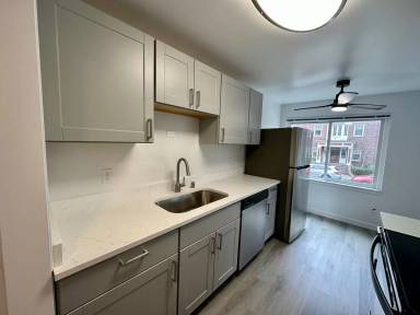 Main picture of 501 Malden Ave E