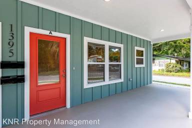 Main picture of 1328 NW 5th Ave