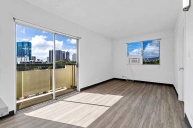 Main picture of 1463 Lusitana St
