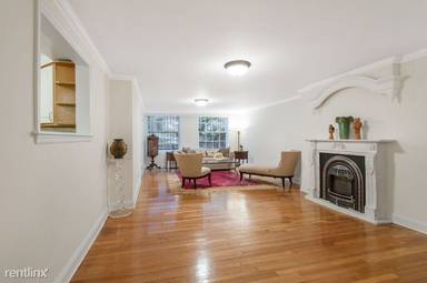 Main picture of 440 W 22nd St