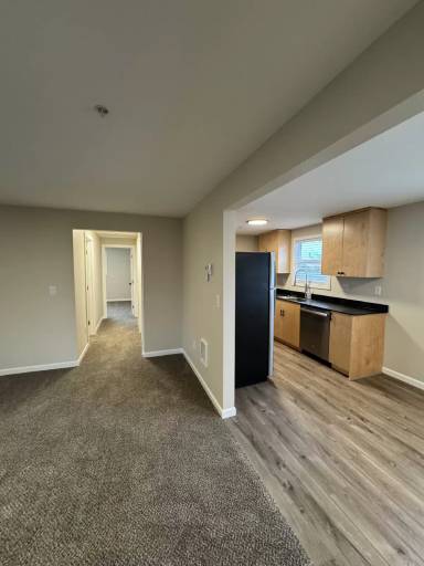 Main picture of 3914 Auburn Rd NE