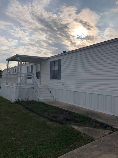 Main picture of Creston Ridge Mobile Home Park