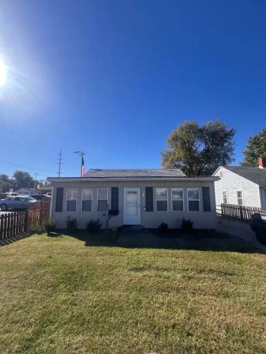 Main picture of 1563 Vann Ave