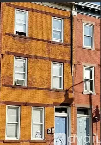 Main picture of 110 N Stockton St